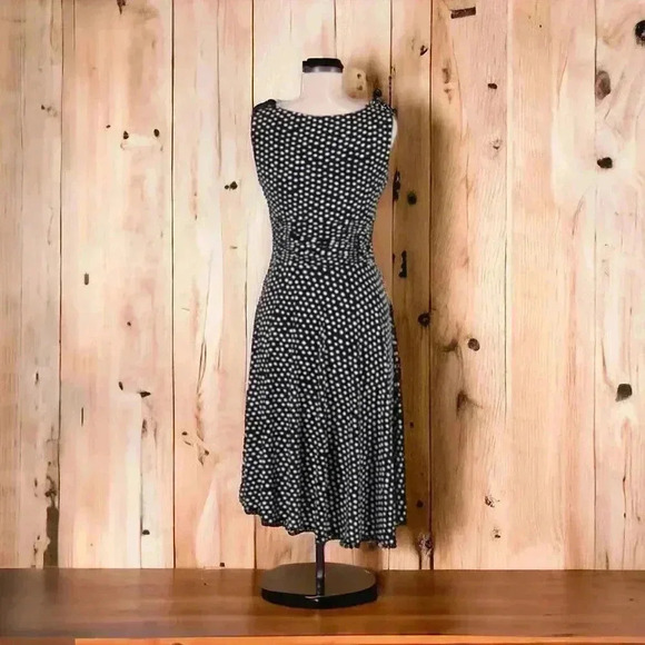 Scarlett NEW W Tags Size 8 Sleeveless Black/White Silky Polka Dot V-Neck Dress - Picture 4 of 7